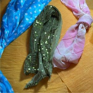 4 Hair or neck scarfs four